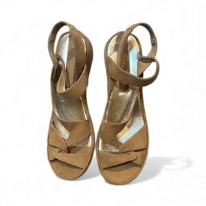 Amalfi Tan Strappy Wedge Sandals size 7 (6 1/2)